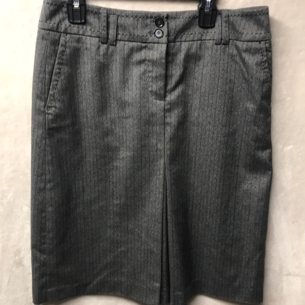 ESPRIT Pin Stripped Skirt - Size 4 Gray Color